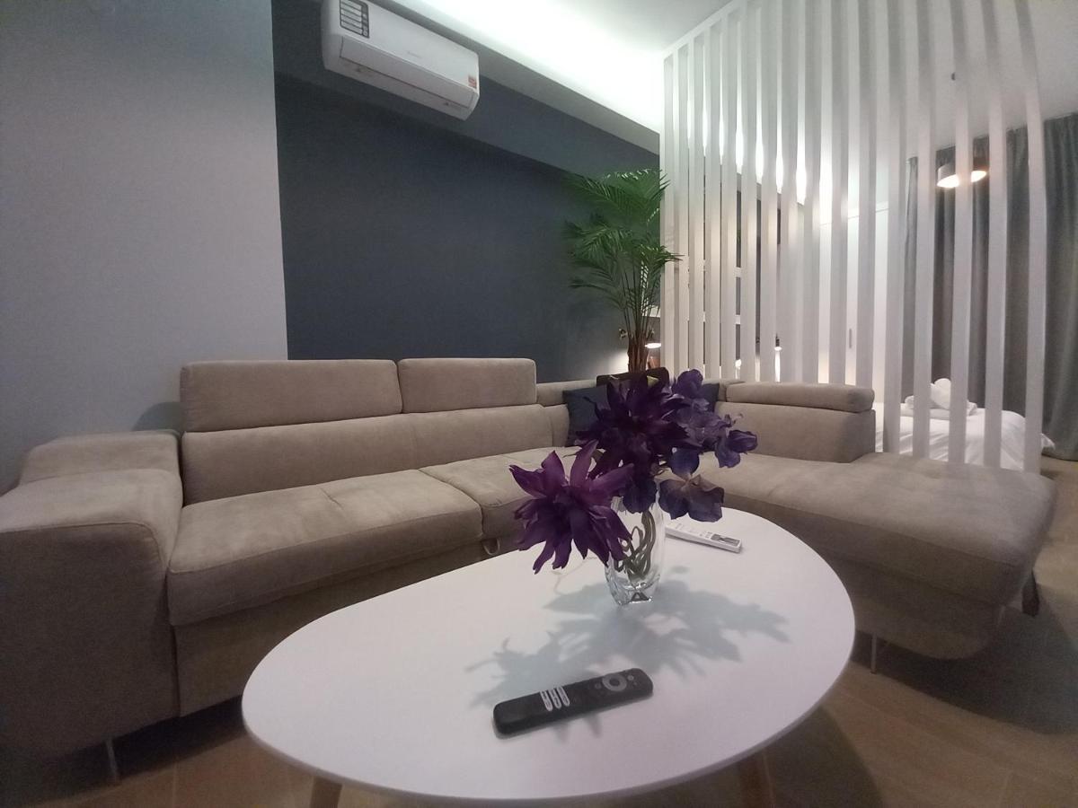 Spaceone "Downtown Glam" By #Gimispace Lux Apt Tesalónica Exterior foto